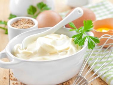 И майонезата у нас - фалшива