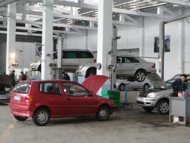 10 хил. нелегални автосервиза работят у нас