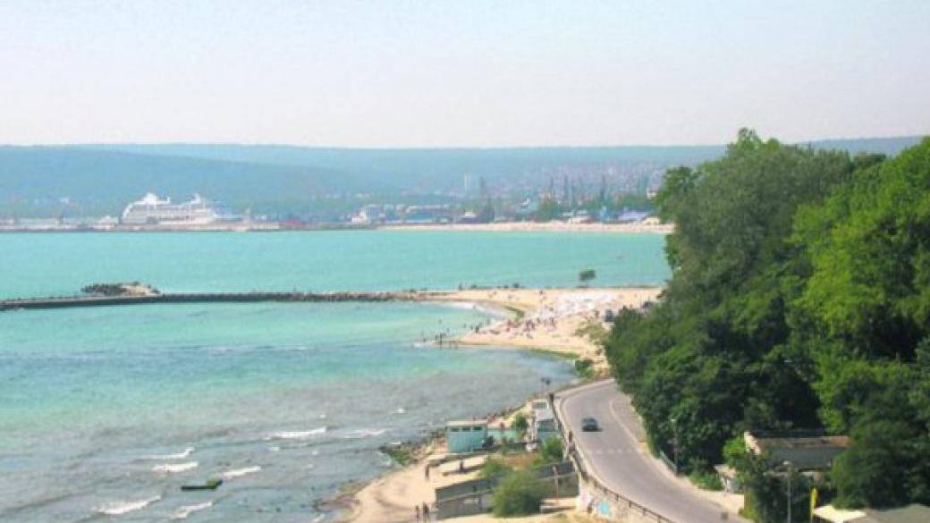 Варна посреща лятото с обновена Крайбрежна алея
