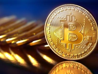 Bitcoin полетя, поскъпна с 60% за 3 седмици