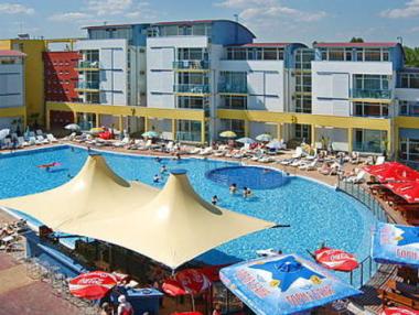 Масови проверки на данъчни по Черноморието