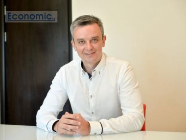 Домашните помощници в София получават до 2200 лв. на месец