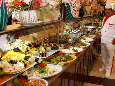 Защо Турция иска да премахне услугата „олинклузив“?