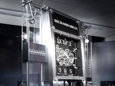 Откраднаха луксозни часовници за 3 млн. евро в Париж