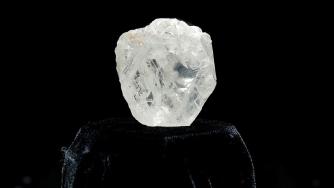 Най-големият нешлифован диамант в света не си намери купувач