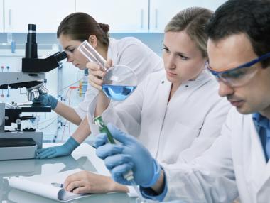 Финансират изследвания на млади учени след конкурс