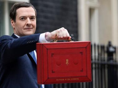 Великобритания намалява данък печалба