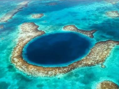 Топ 10 на най-опасните места за гмуркане в света