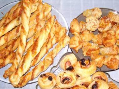 Хванаха училища в продажба на вредни храни