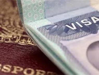 ЕС иска Канада да свали визите за българи и румънци