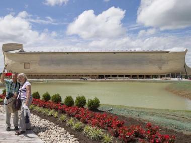 Направиха копие на Ноевия ковчег