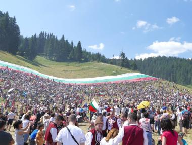 Връх Рожен очаква над 300 000 души на националния събор