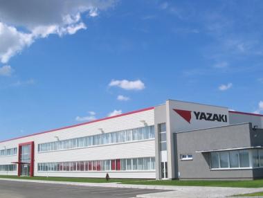 Заводът на Yazaki у нас търси 200 работници