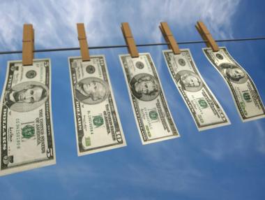 В САЩ искат спиране на фиктивните фирми за пране на пари