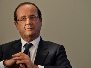 Франция захапа Оланд заради фризьора му