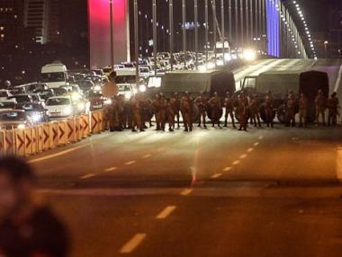 Множество българи са блокирани в Турция