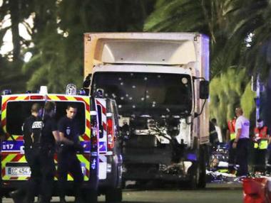 Убиецът в Ница е изпратил голяма сума пари преди терора