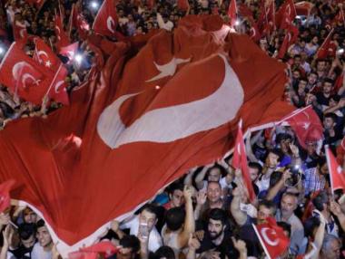 Отново извънредно положение в Турция