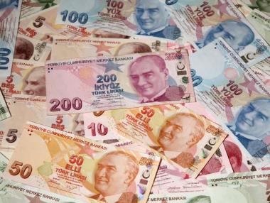 Подкрепа за турската лира срещу разпродажби