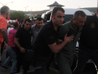 Хванаха организатора на преврата в Турция