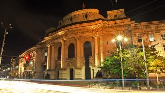 Студентските стипендиите нарастват с 20%