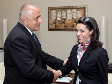 Премиерът иска да знае с точност кога ще отпаднат канадските визи