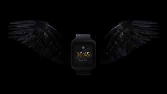 Умен часовник следи състоянието на шофьора и камиона