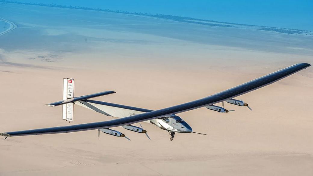 Историческият полет на Solar Impulse 2