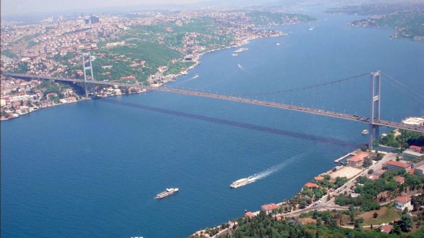 Турция ще преименува моста над Босфора на жертвите на преврата