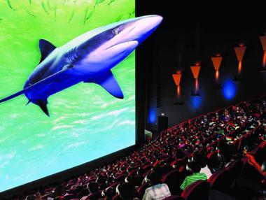 Скоро ще гледаме 3D филми без очила