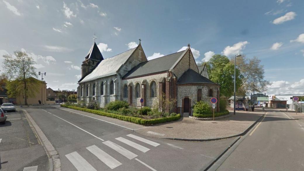 Един от нападателите на френската църква съден за тероризъм