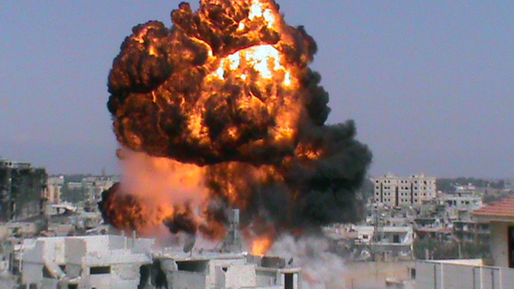 Двойна бомбена атака взе десетки жертви в Сирия