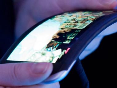 LG вдига завод за гъвкави дисплеи