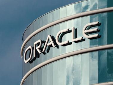 Oracle направи една от най-големите сделки в историята си