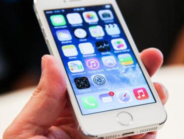 Samsung увеличава преднината си пред Apple при смартфоните