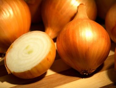 Създадоха лук, който не люти на очите