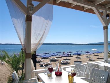 Безопасна ли е храната в заведенията по морето?