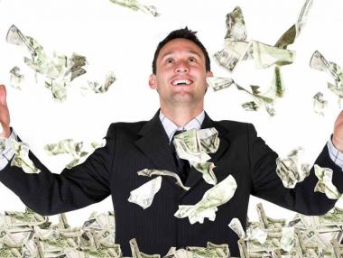 Нови 129 милионери у нас само за година