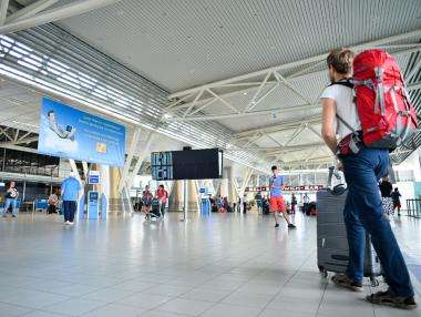 Турски холдинг с интерес към летищe София
