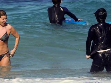 200% ръст в продажбата на буркини след забраната във Франция