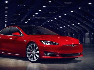 Tesla показа най-бързата кола на пазара