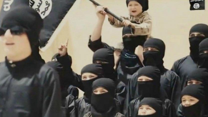 „Ислямска държава“ пусна видео с деца-екзекутори