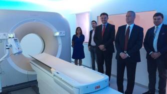 Правим високотехнологичен център за лечение на рак