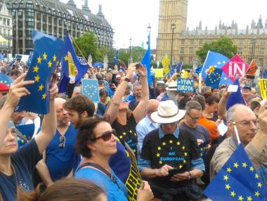 Британците на протест срещу Brexit