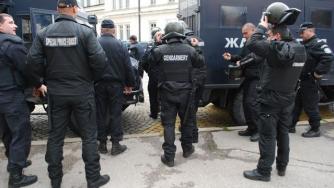 Полицията остава без бронежилетки