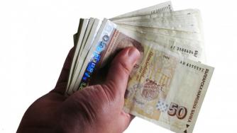 КЗП затяга контрола върху бързите кредити