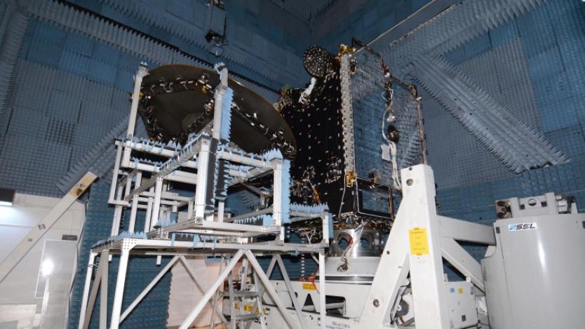Първият български комуникационен сателит е готов да полети в Космоса