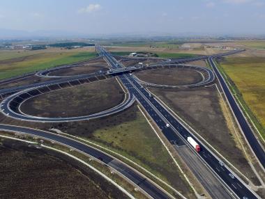Пускат за движение цялата Западна дъга