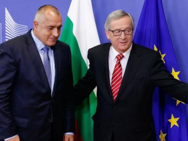 Юнкер обеща помощ за охрана на границите ни