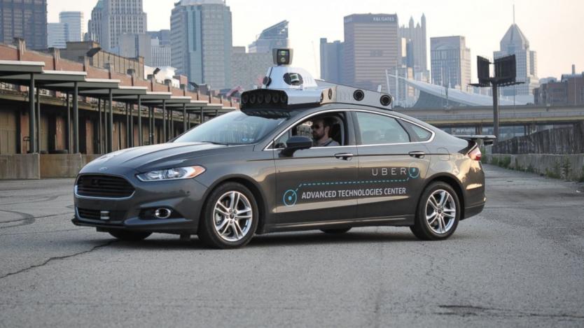 Uber пусна първите таксита без шофьор